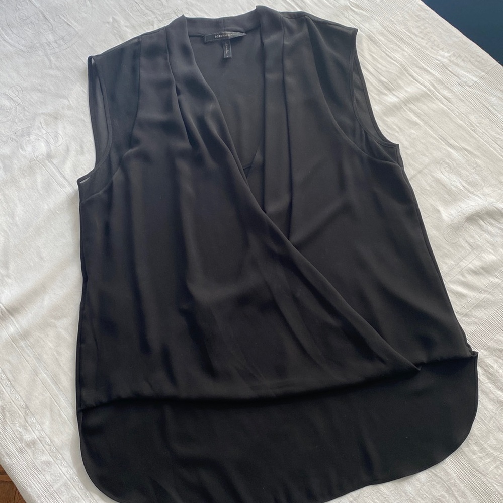 BCBG sleeveless blouse. Layered drape fabric with attached tank top. Size Medium